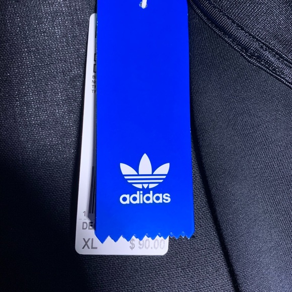 NWT, Adidas zip up track top, Mens XL - Picture 6 of 6